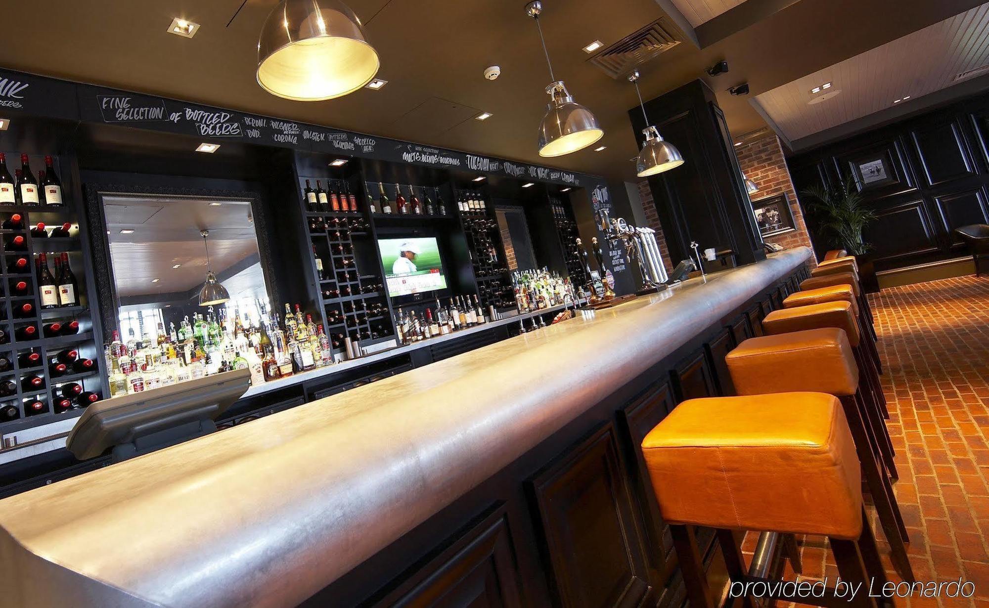 Village Hotel Manchester Ashton Buitenkant foto